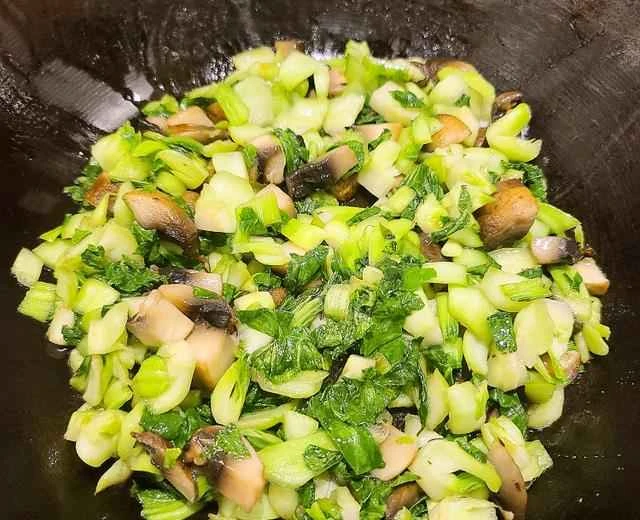 👩‍🍳Stir-fried pickled greens with mushrooms (a home-style dish)