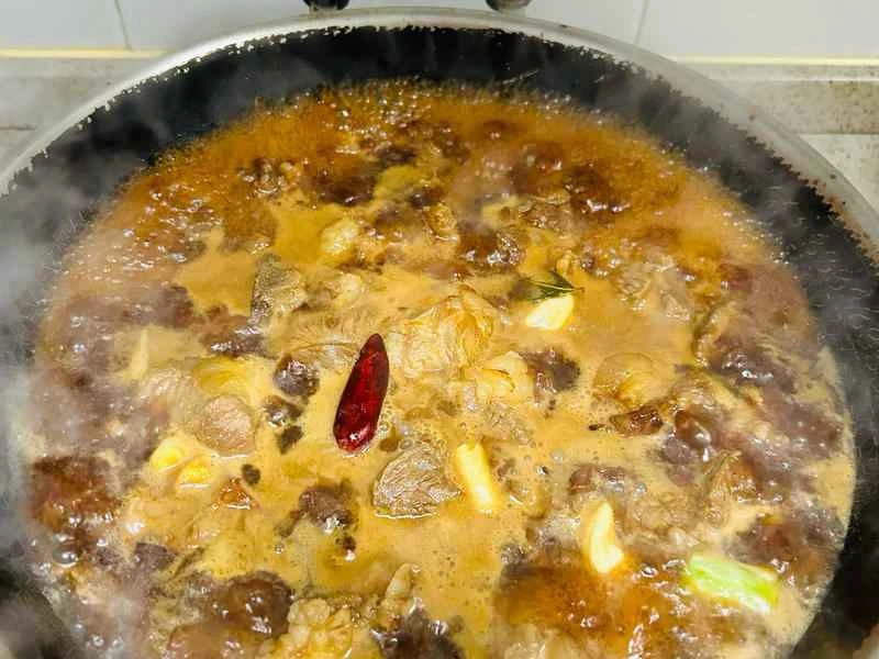 How to make pure milk hand-torn toast: Step 1