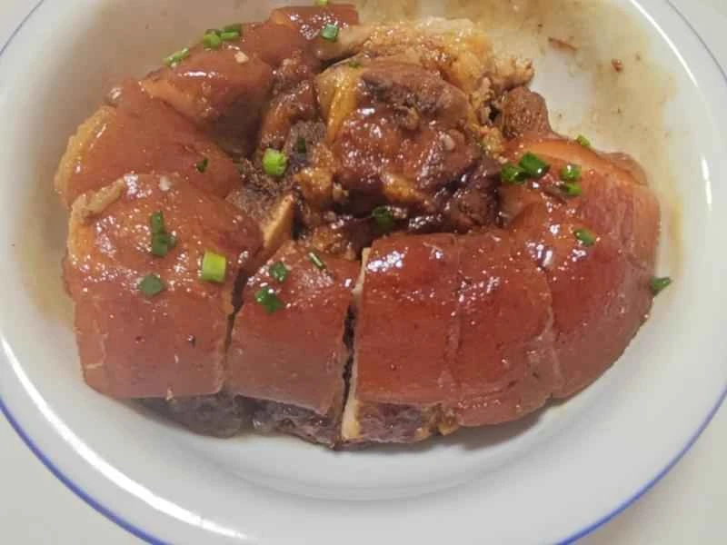 How to make pure milk hand-torn toast: Step 1