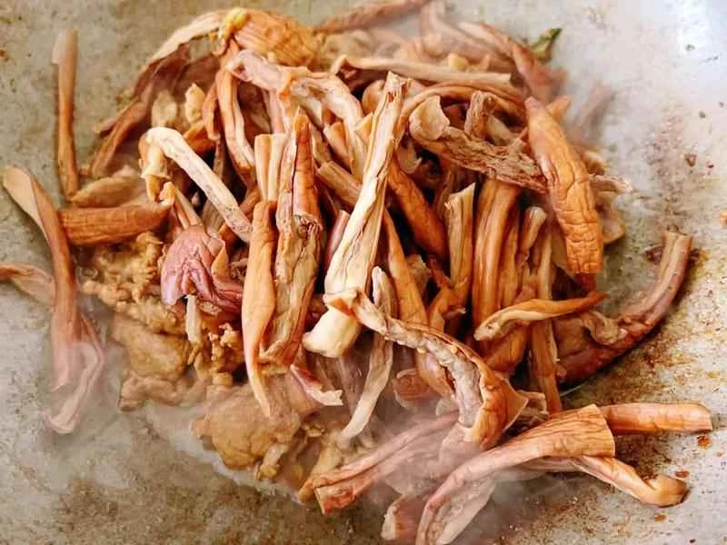 How to make pure milk hand-torn toast: Step 1