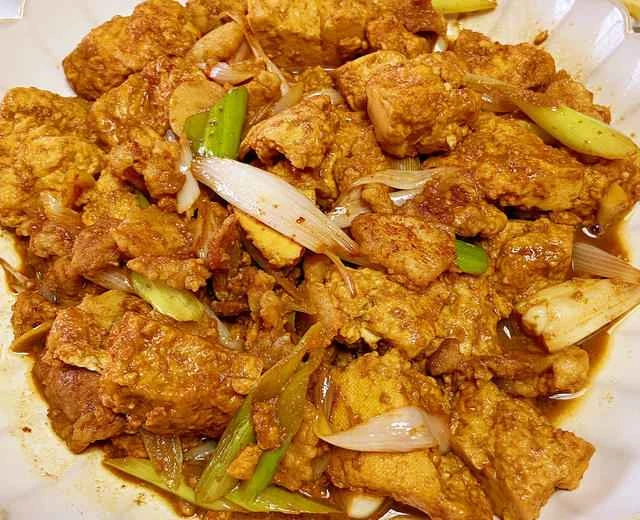 Braised tofu with scallions: the best way to cook tofu, even better than Mapo tofu, with secrets to perfect flavor, an unbeatable dish to eat with rice.