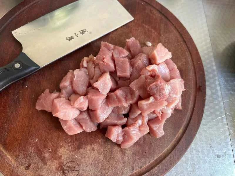 How to make pure milk hand-torn toast: Step 1