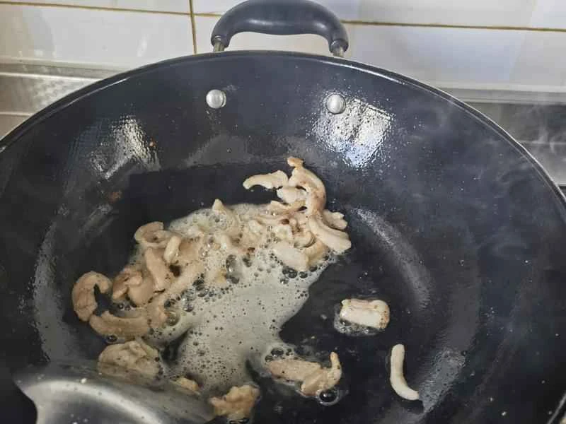 How to make pure milk hand-torn toast: Step 1