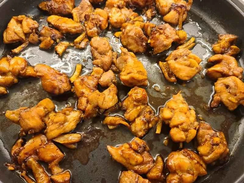 How to make pure milk hand-torn toast: Step 1