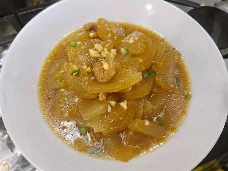 How to make pure milk hand-torn toast: Step 1