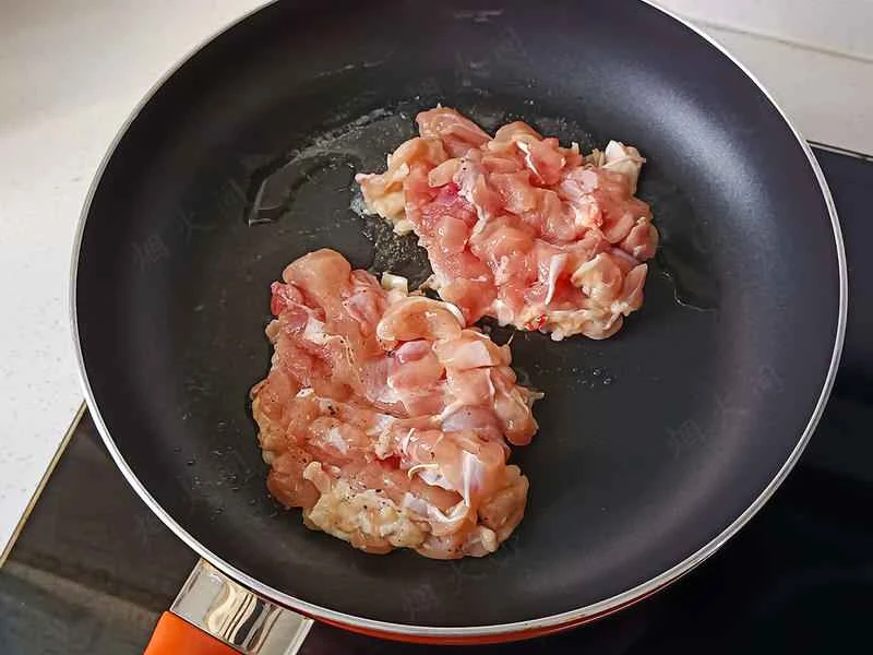 How to make pure milk hand-torn toast: Step 1