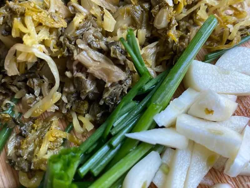 How to make pure milk hand-torn toast: Step 1