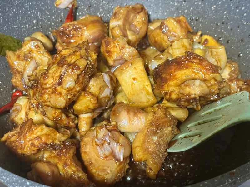 How to make pure milk hand-torn toast: Step 1