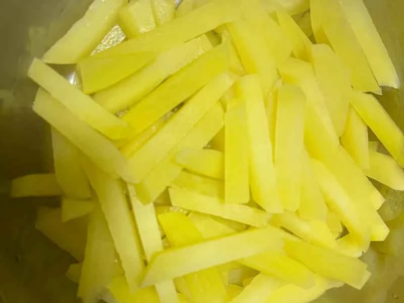 How to make pure milk hand-torn toast: Step 1