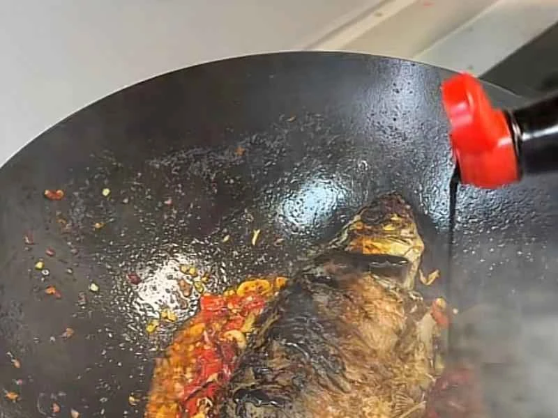 How to make pure milk hand-torn toast: Step 1