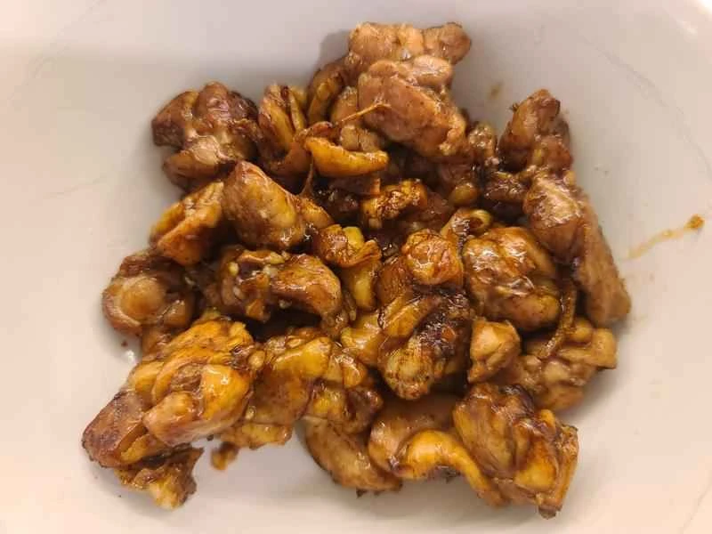 How to make pure milk hand-torn toast: Step 1