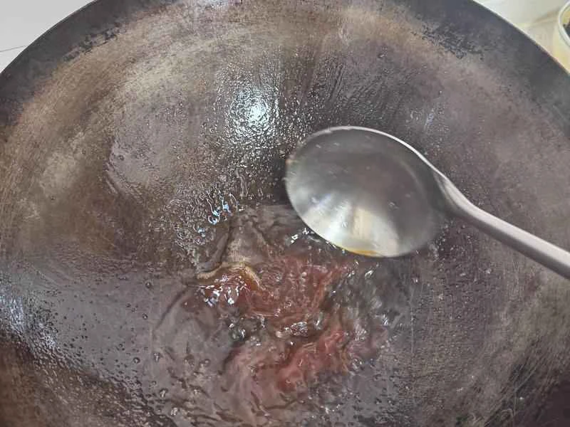 How to make pure milk hand-torn toast: Step 1