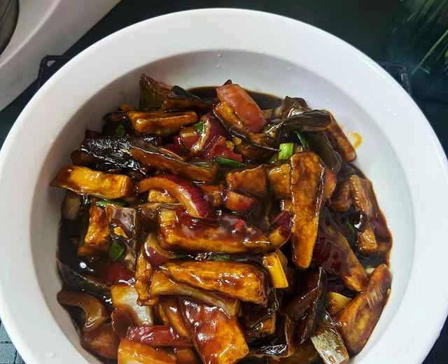 The classic recipe for Yu Xiang Eggplant, a dish perfect with rice.