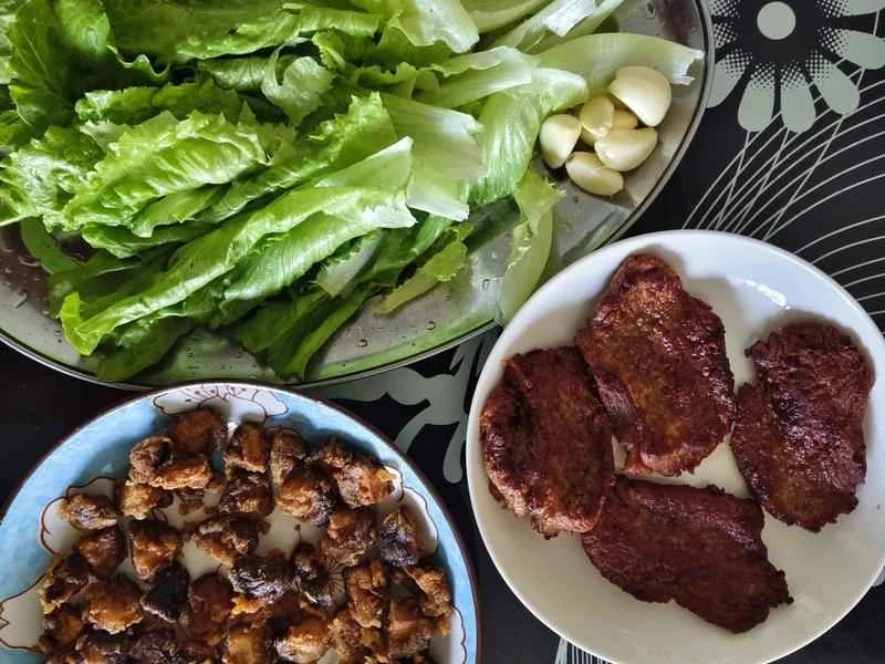 How to make pure milk hand-torn toast: Step 1