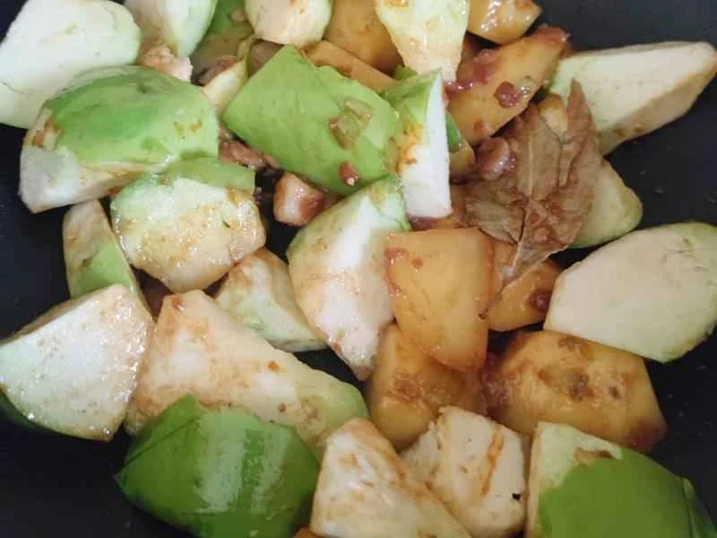 How to make pure milk hand-torn toast: Step 1