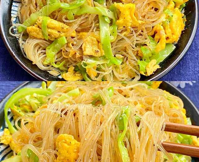 A super delicious 10-minute home-style dish: stir-fried cabbage, glass noodles, and eggs.