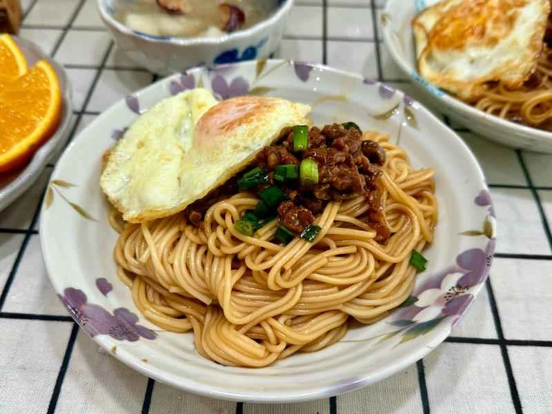 How to make pure milk hand-torn toast: Step 1