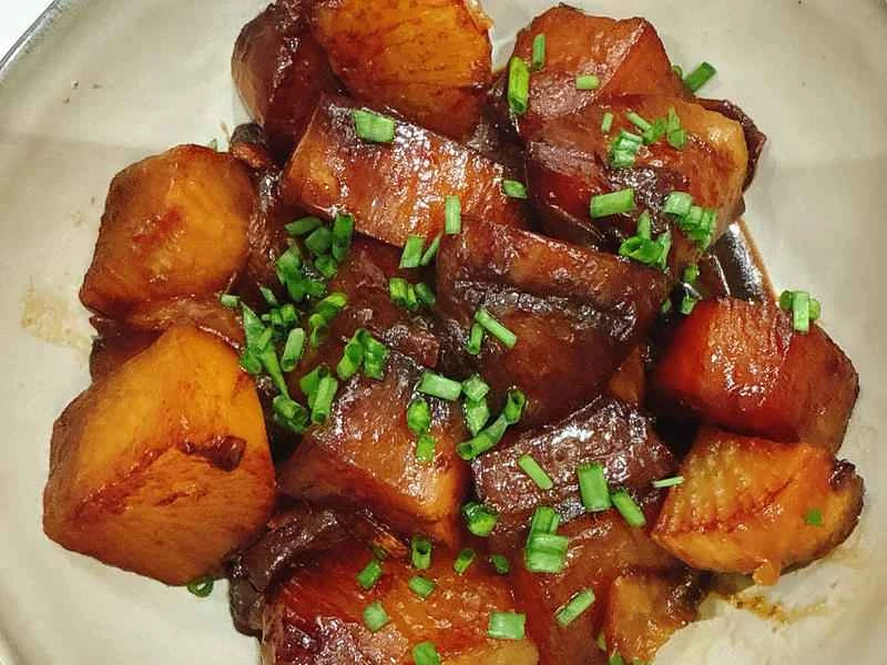 How to make pure milk hand-torn toast: Step 1