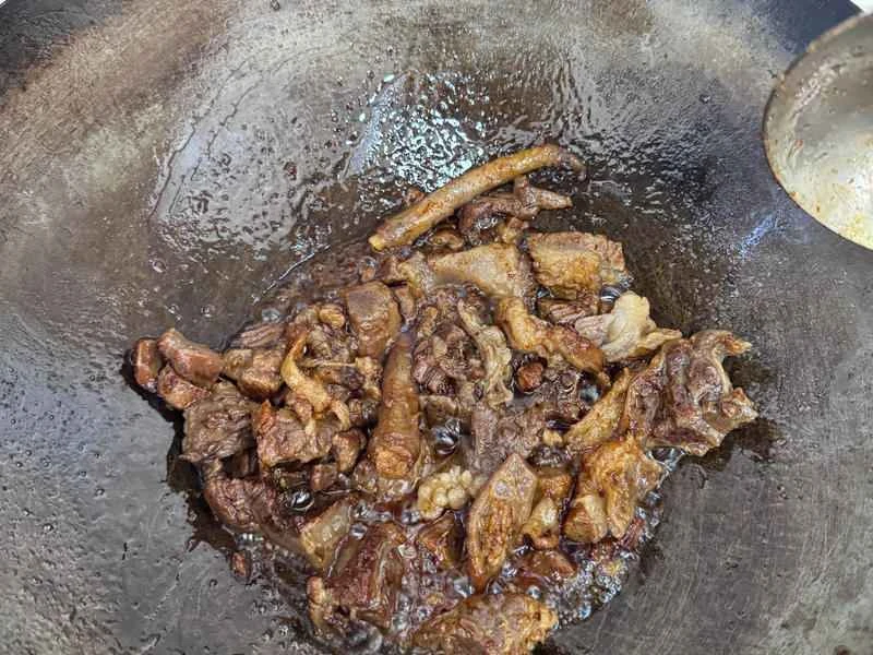 How to make pure milk hand-torn toast: Step 1