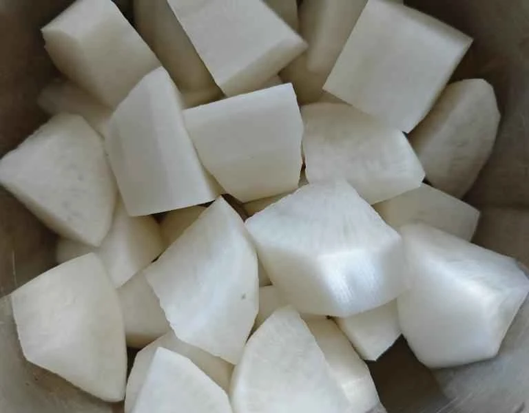 How to make pure milk hand-torn toast: Step 1