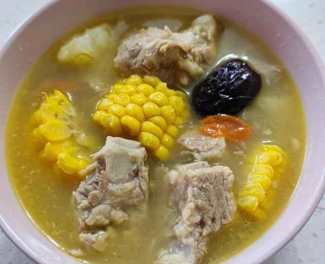 100 Home-Style Dishes: Yam, Corn, and Pork Rib Soup Recipe