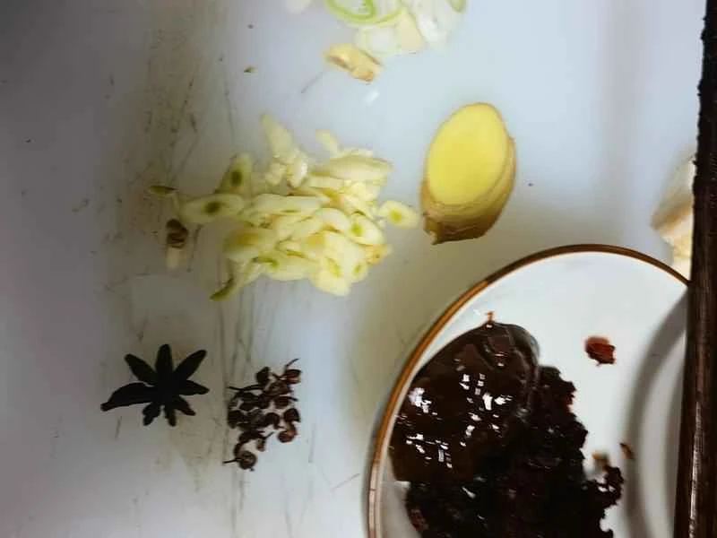 How to make pure milk hand-torn toast: Step 1