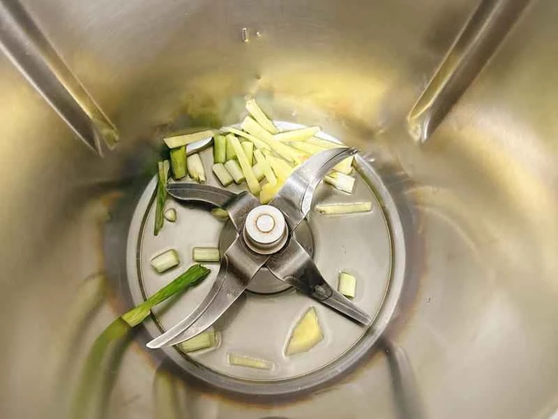 How to make pure milk hand-torn toast: Step 1