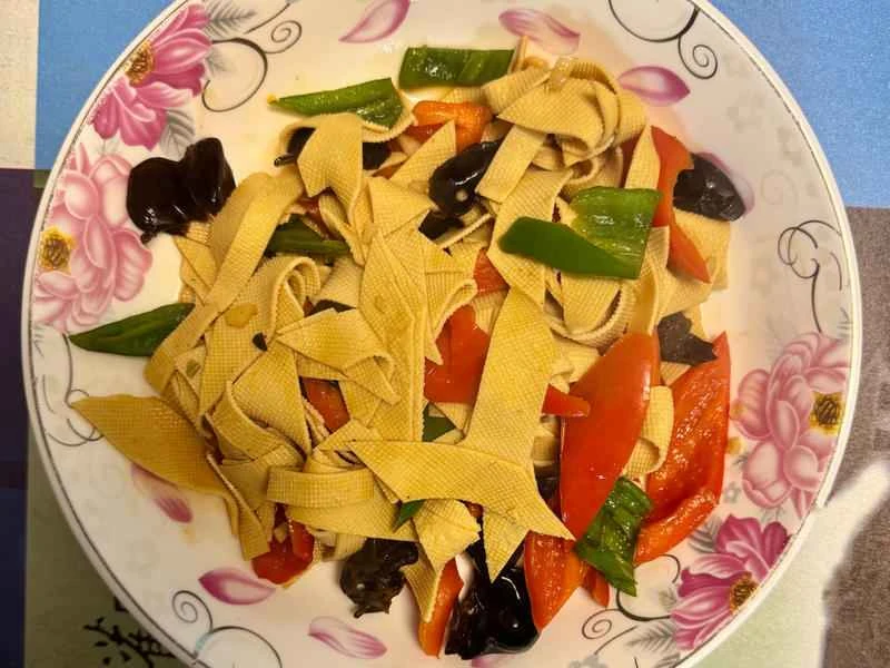 How to make pure milk hand-torn toast: Step 1