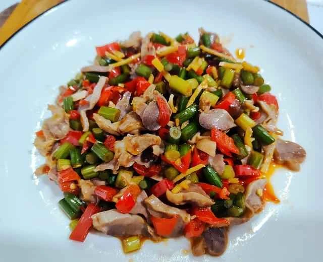 Spicy and Sour Chicken Gizzards Recipe (a classic home-style dish)