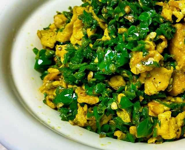 Learn to make stir-fried green peppers and eggs in 1 minute | A delicious and easy home-style dish