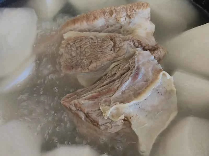 How to make pure milk hand-torn toast: Step 1