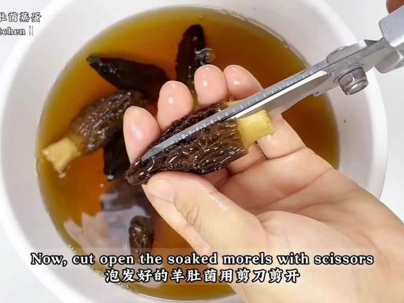 How to make pure milk hand-torn toast: Step 1