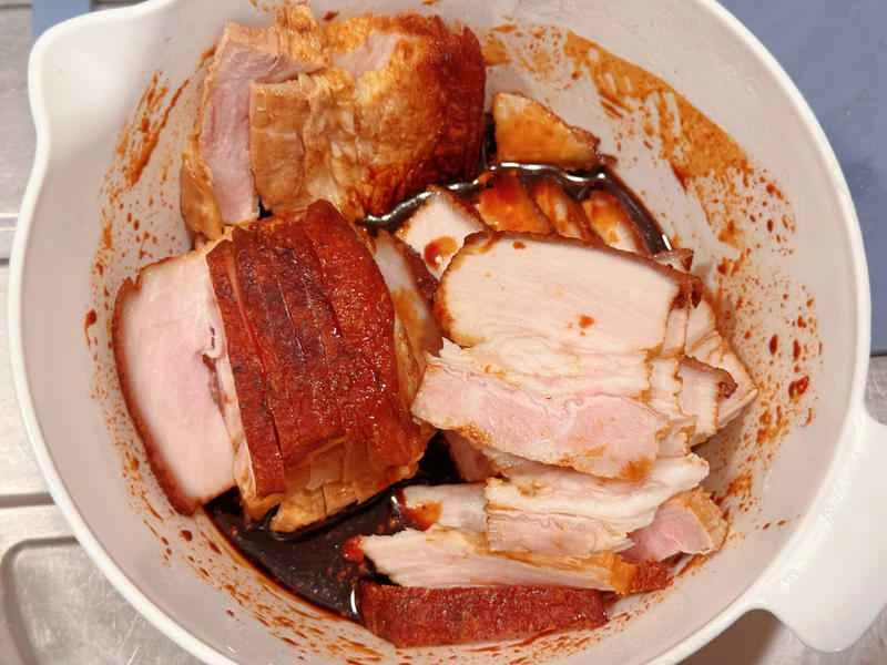 How to make pure milk hand-torn toast: Step 1