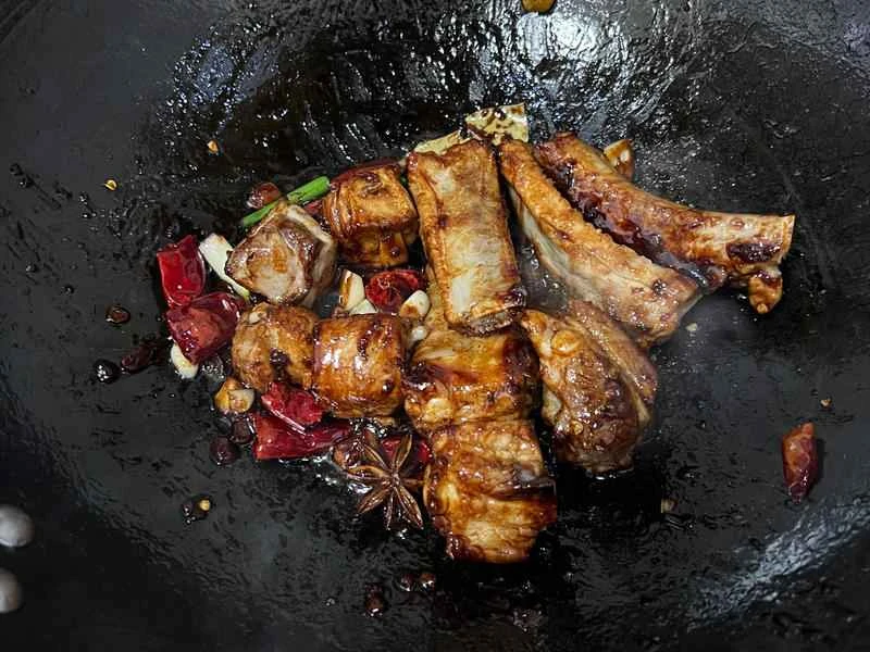 How to make pure milk hand-torn toast: Step 1