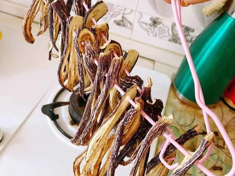 How to make pure milk hand-torn toast: Step 1