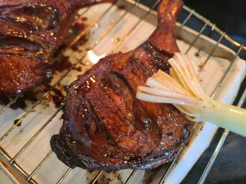 How to make pure milk hand-torn toast: Step 1