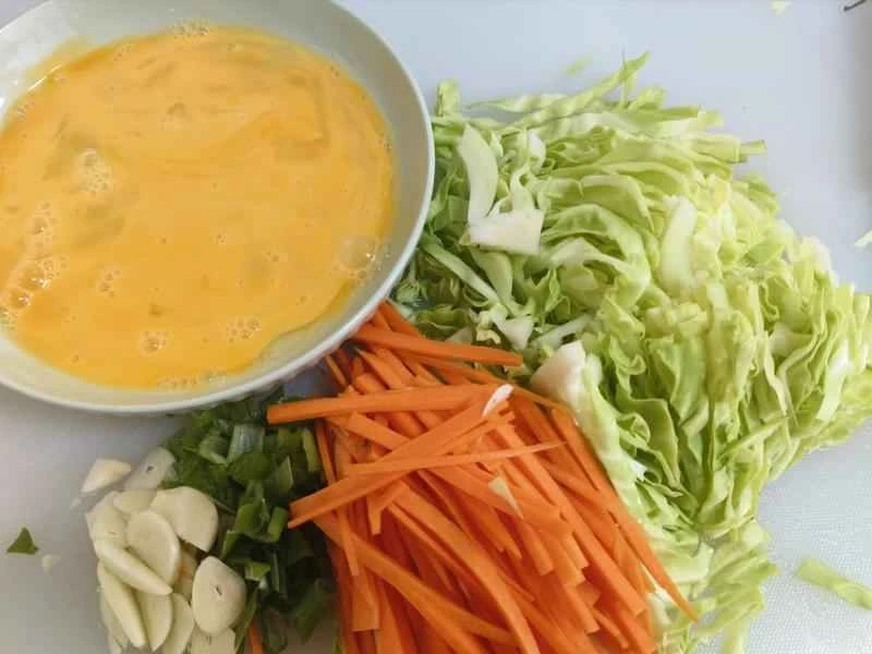 How to make pure milk hand-torn toast: Step 1