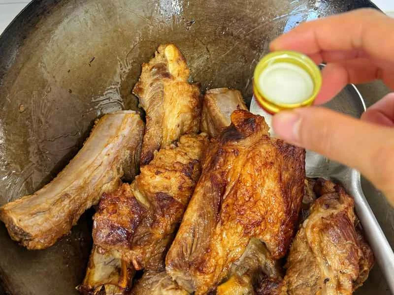 How to make pure milk hand-torn toast: Step 1