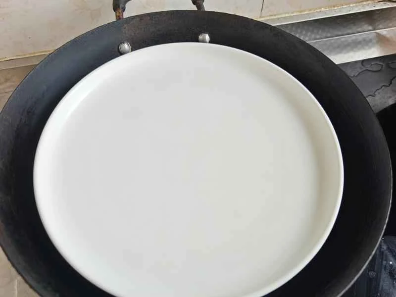 How to make pure milk hand-torn toast: Step 1