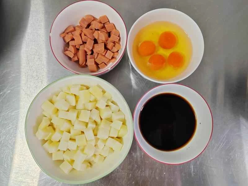 How to make pure milk hand-torn toast: Step 1