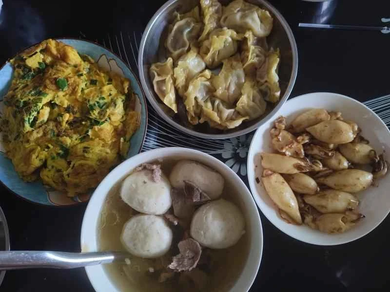 How to make pure milk hand-torn toast: Step 1