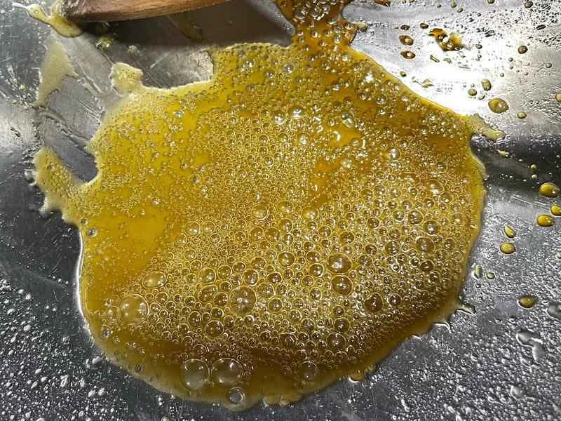 How to make pure milk hand-torn toast: Step 1