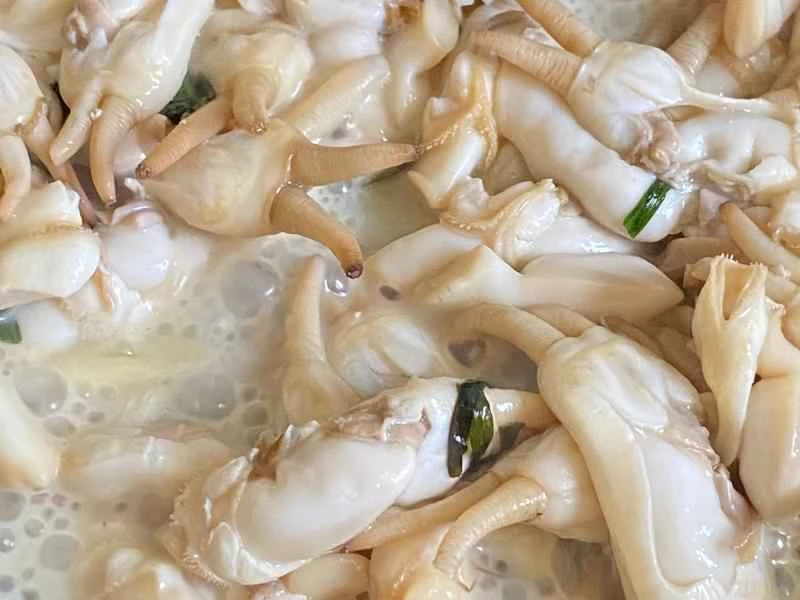 How to make pure milk hand-torn toast: Step 1