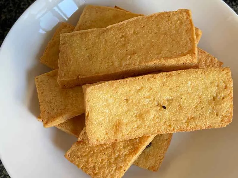 How to make pure milk hand-torn toast: Step 1