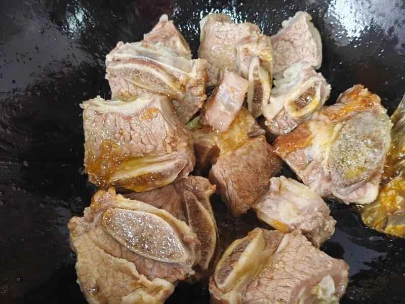 How to make pure milk hand-torn toast: Step 1