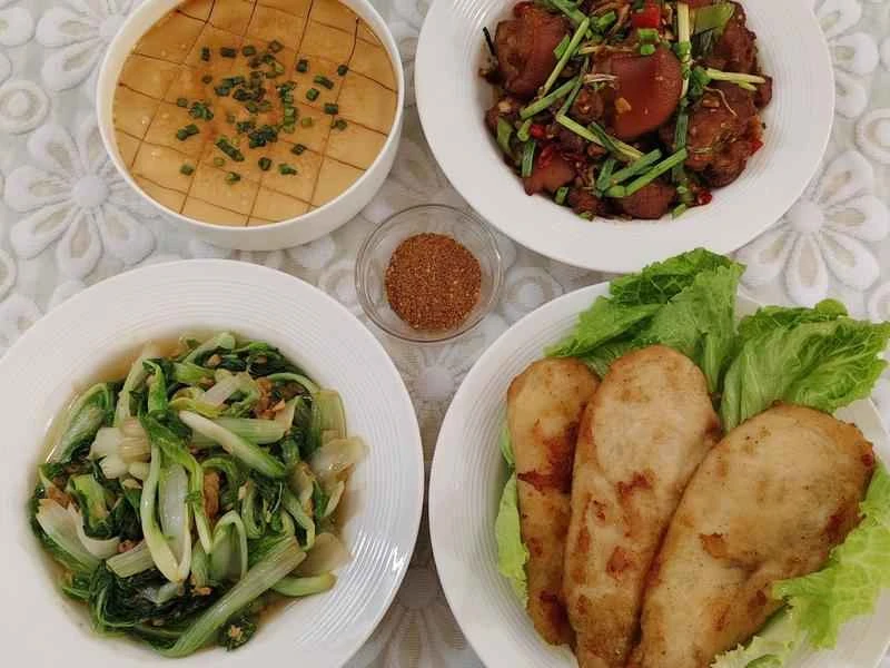 How to make pure milk hand-torn toast: Step 1