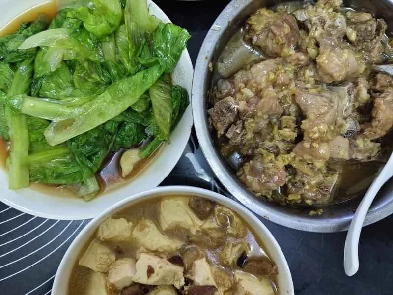 How to make pure milk hand-torn toast: Step 1