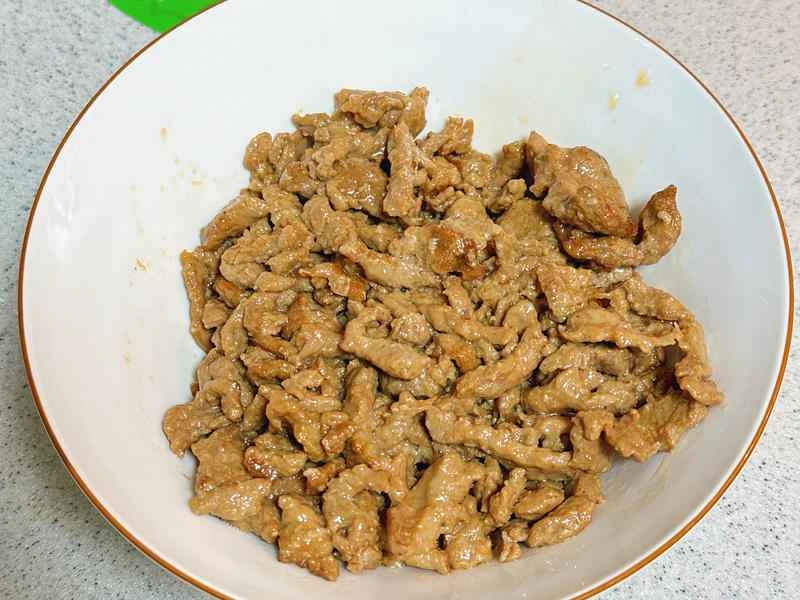 How to make pure milk hand-torn toast: Step 1