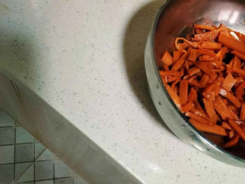 How to make pure milk hand-torn toast: Step 1