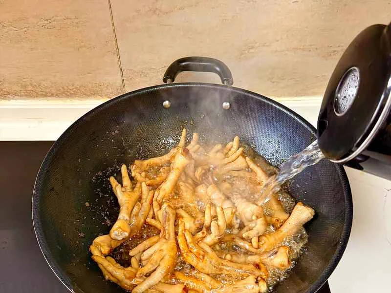 How to make pure milk hand-torn toast: Step 1